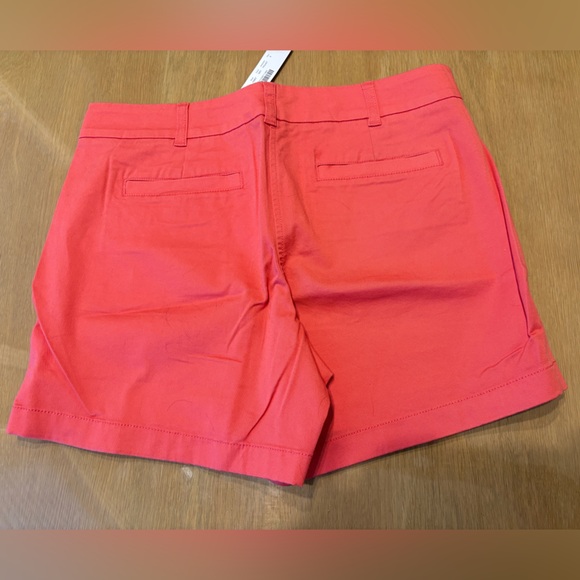 J Crew Chino Shorts, NWT, women’s size 8 - Picture 3 of 3